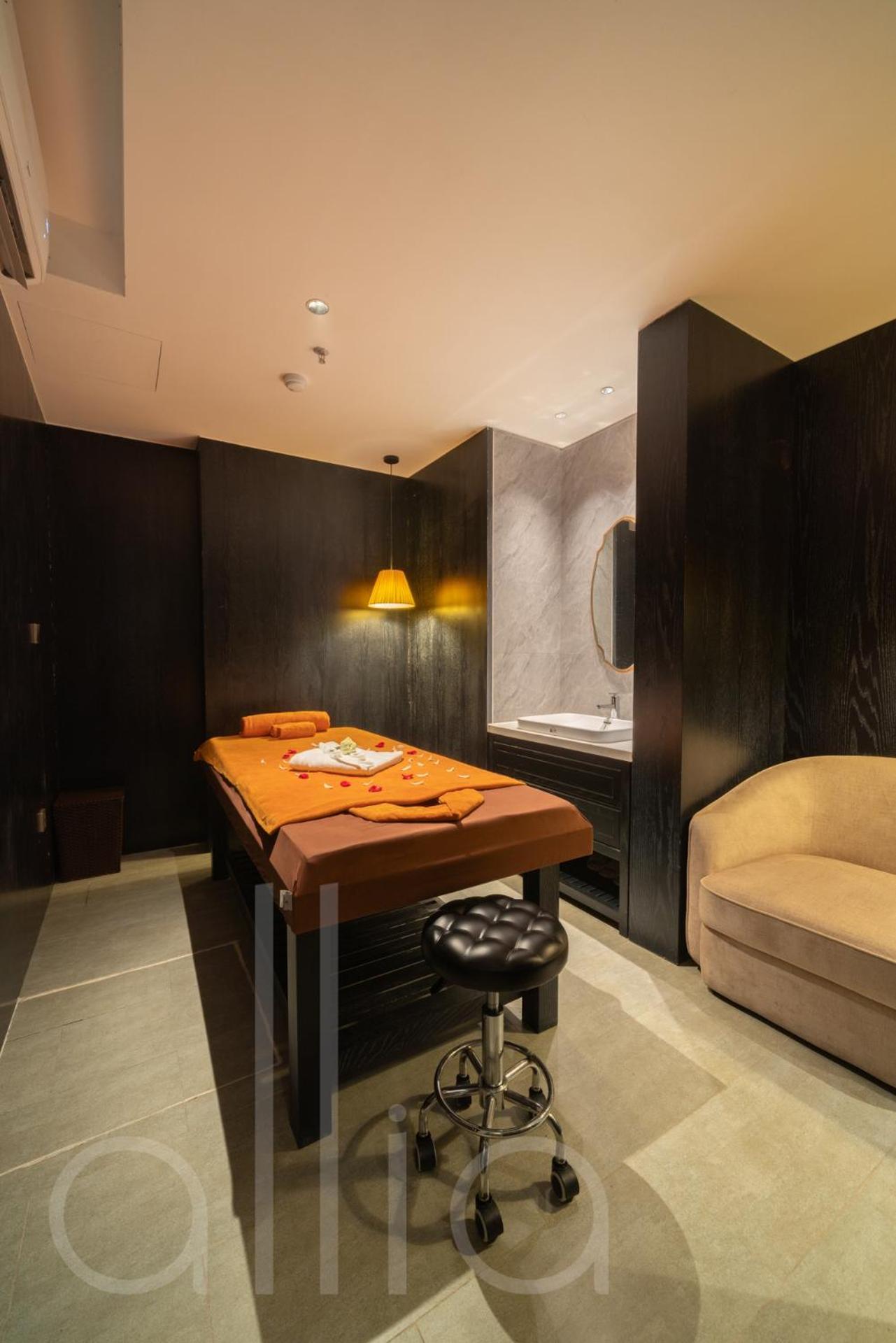 Luxe Paradise Premium Hotel Hanoi Exterior photo